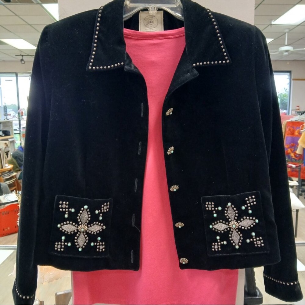 Double D Ranch Black Velvet Studded Blazer turquoise concho buttons studs M EUC